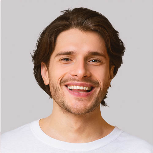 Dr. Javier L.